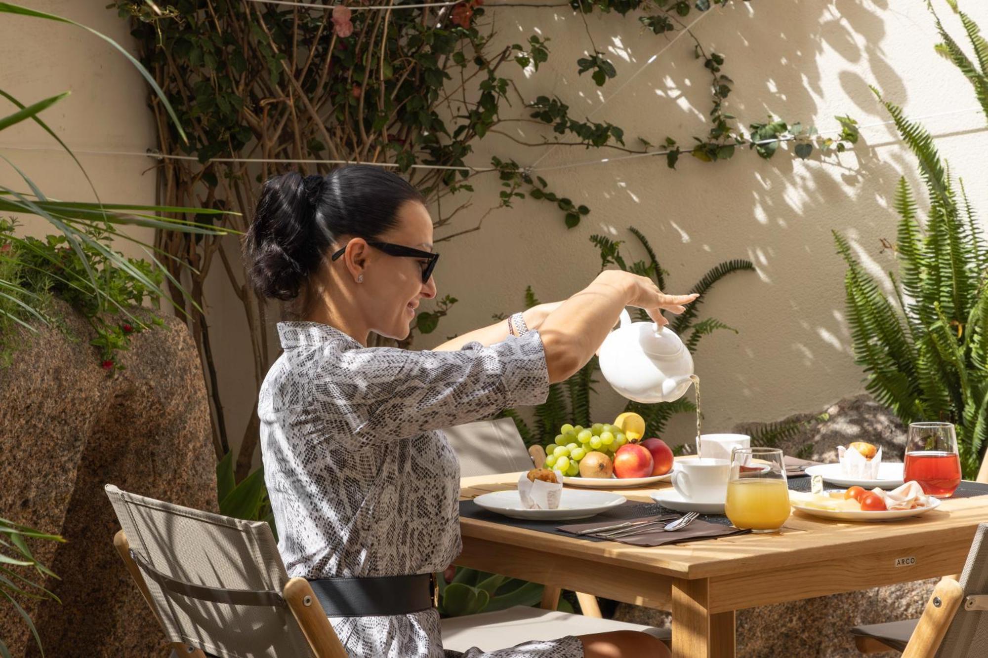 Bed and Breakfast Boutique Marconi Quartu SantʼElena Esterno foto